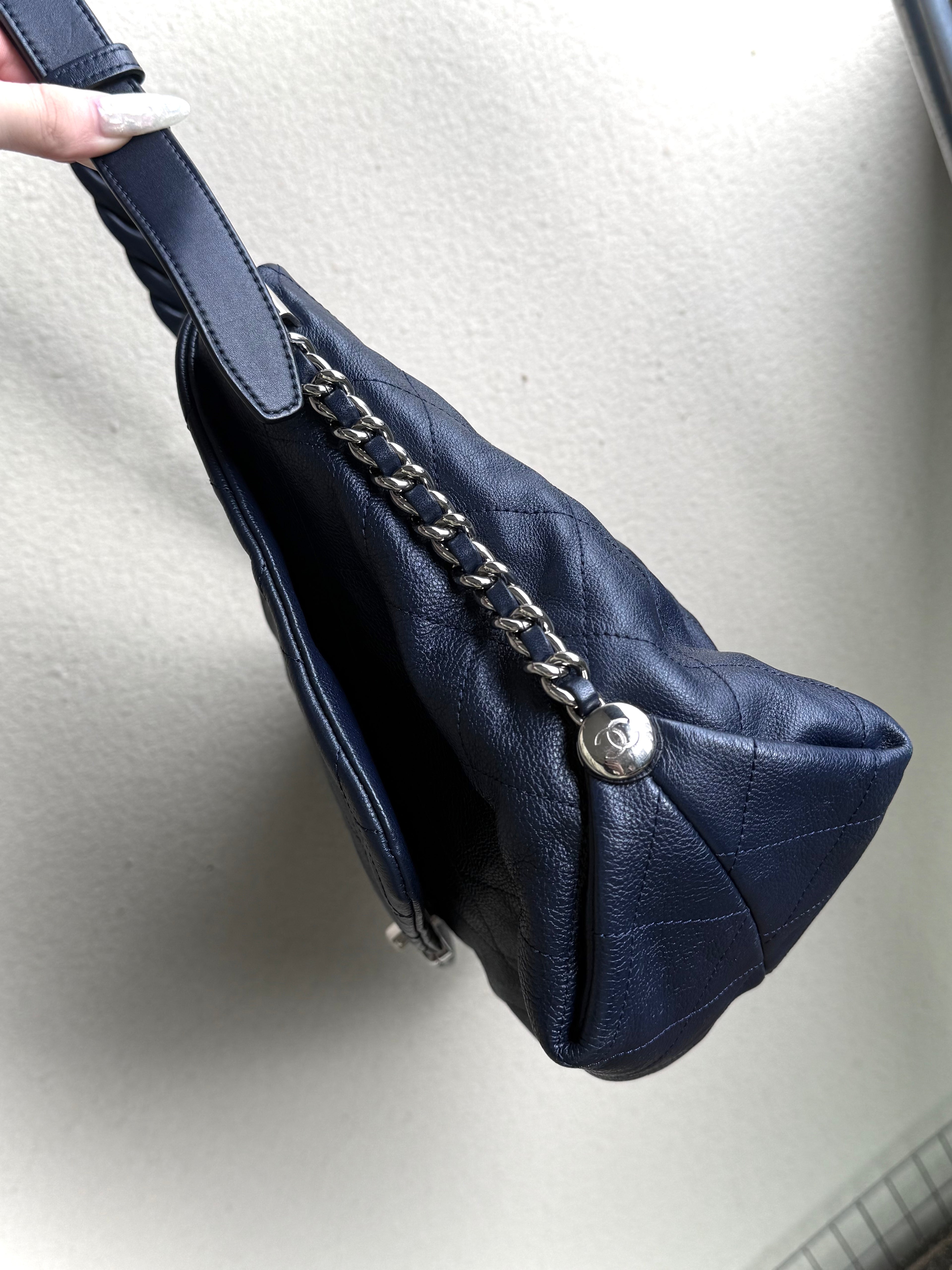 Chanel Navy Quilted Leather Relax CC Shoulder Bag