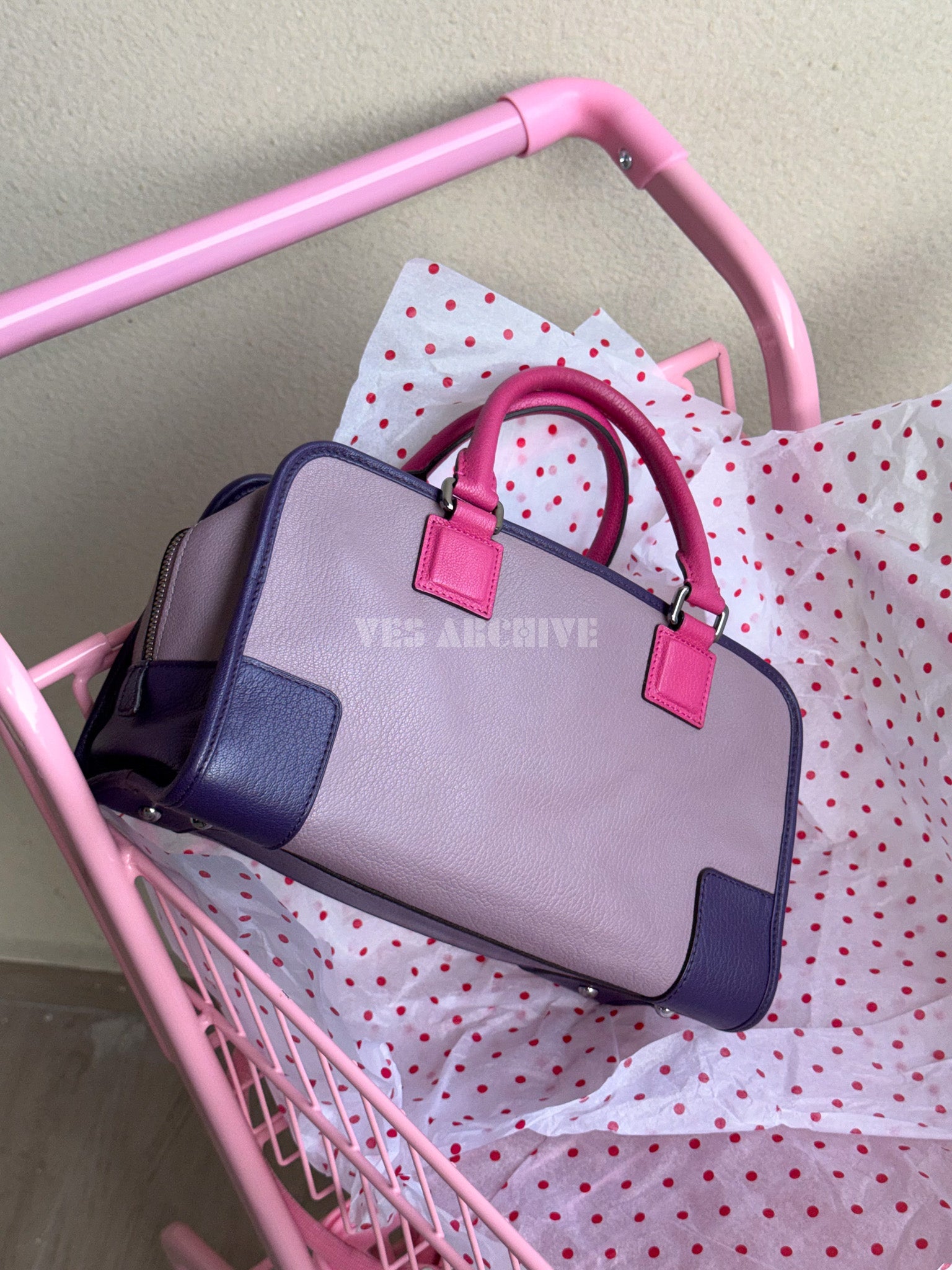 Loewe Amazona 28 in Pink-Lilac Leather