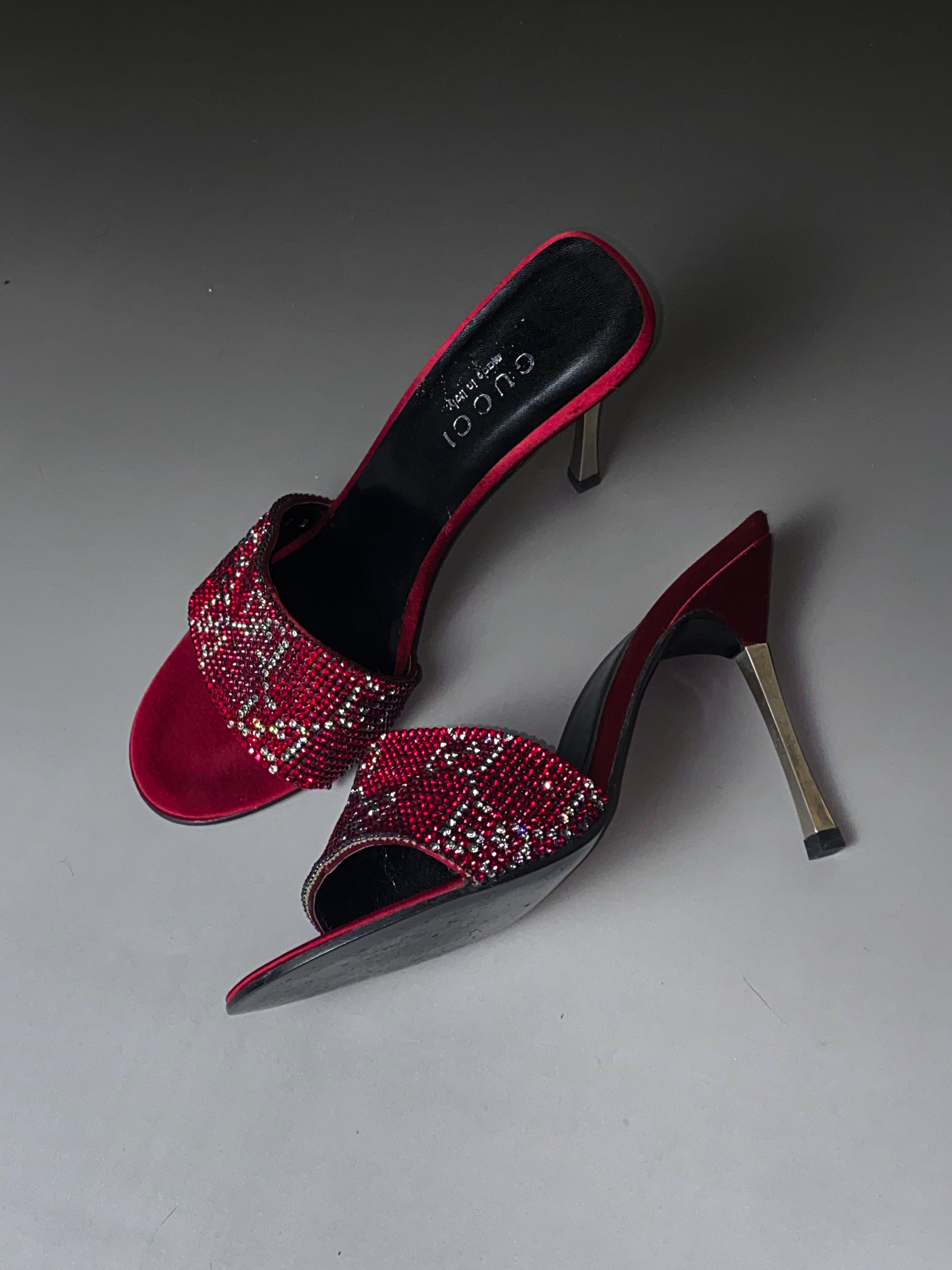 Gucci 1998 S/S by Tom Ford high-heel shoes.