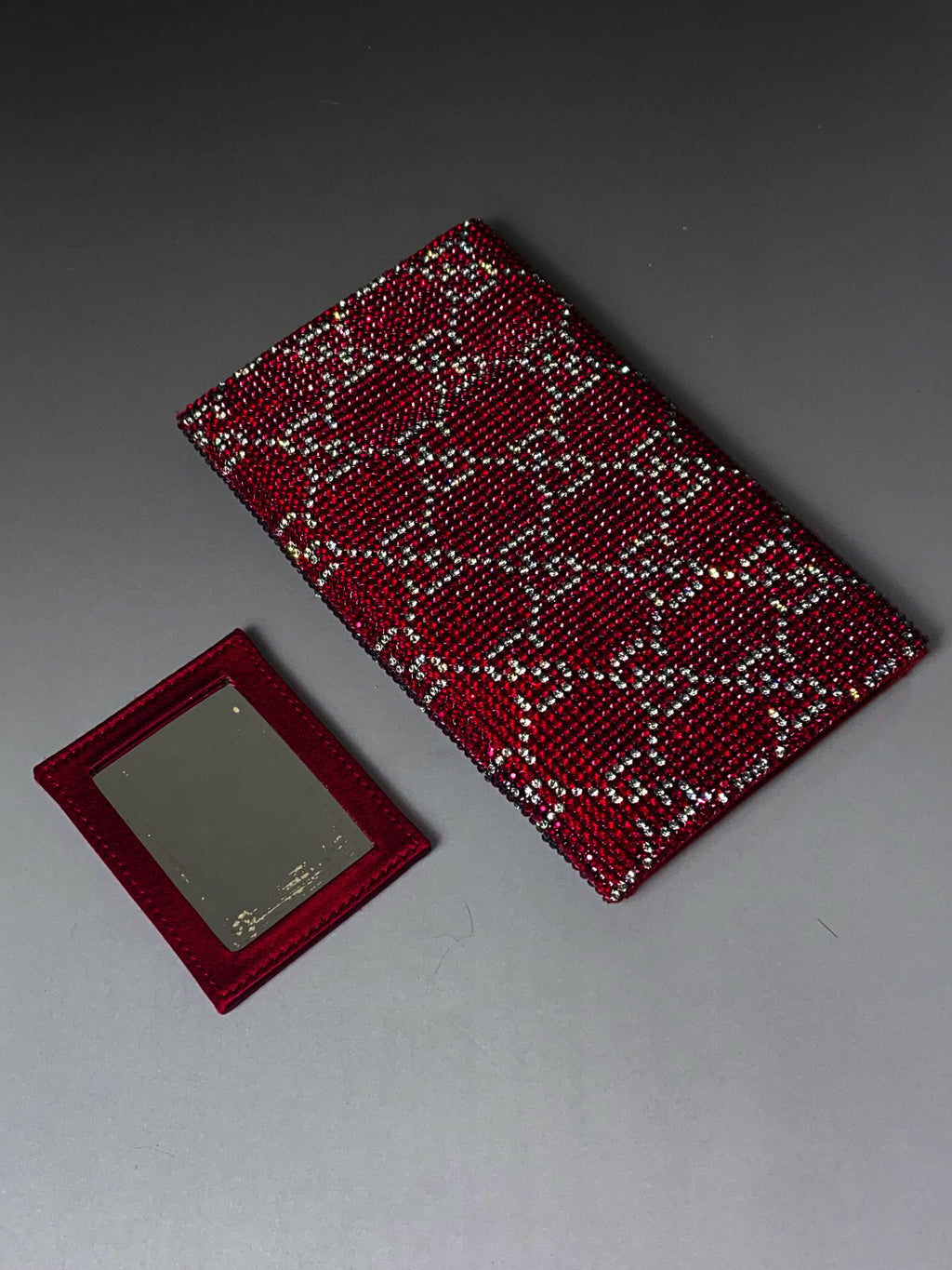 Gucci 1998 S/S by Tom Ford — an exceptional fully crystal-embellished evening clutch
